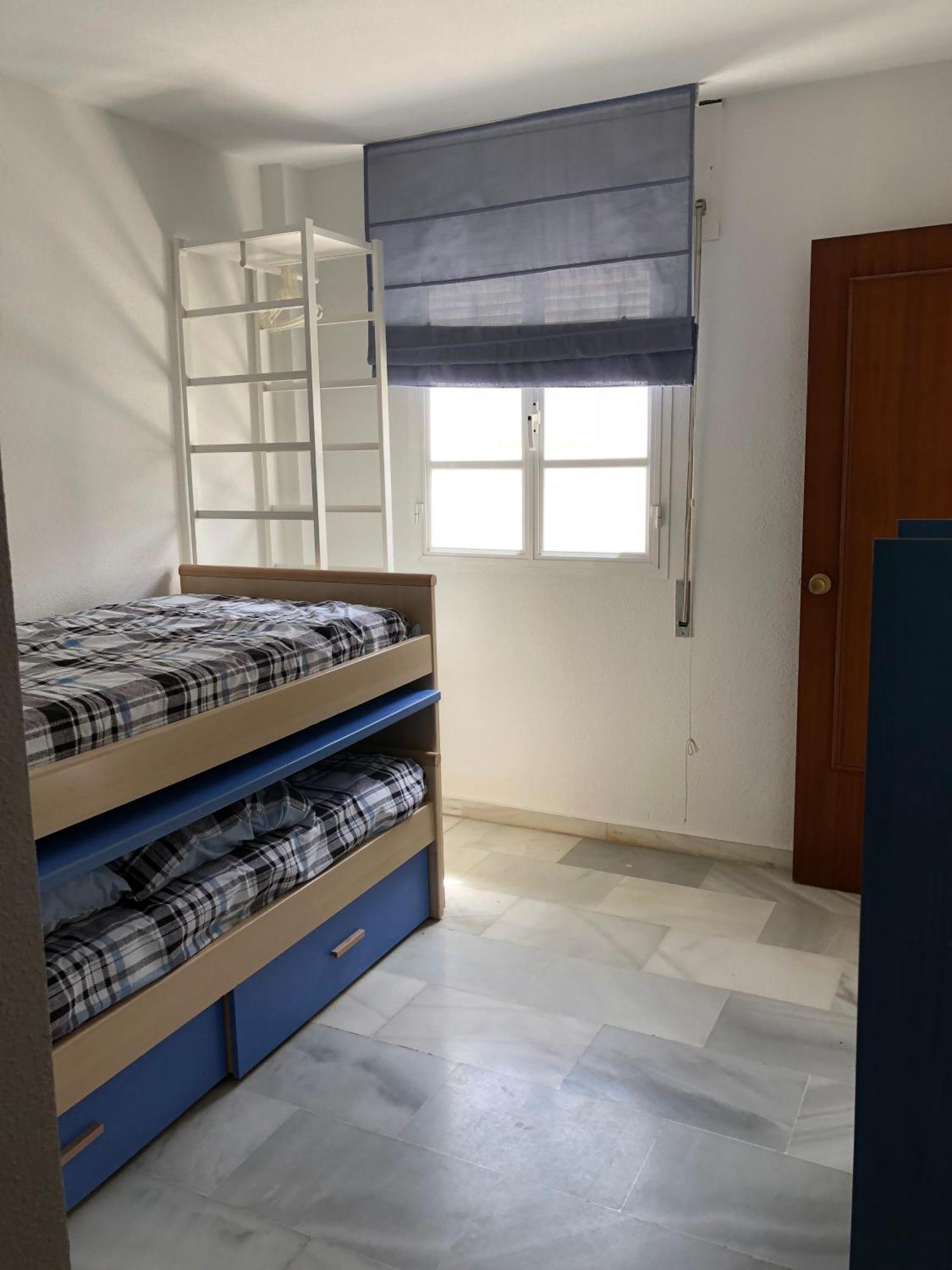 El Cortijuelo. Magnificent Triplex Terraced House With Rooftop Of 18M2, Overlooking The Sea. Parking Торремолинос Экстерьер фото