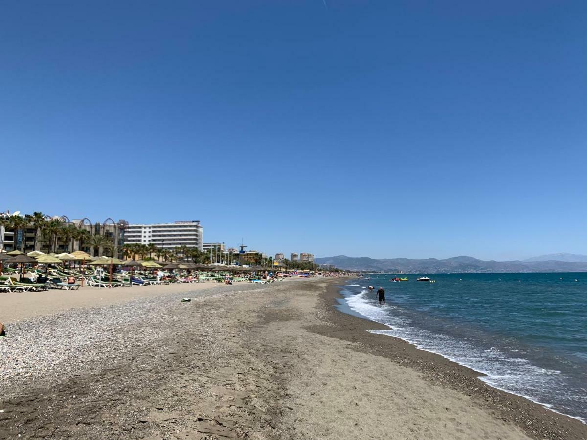 El Cortijuelo. Magnificent Triplex Terraced House With Rooftop Of 18M2, Overlooking The Sea. Parking Торремолинос Экстерьер фото