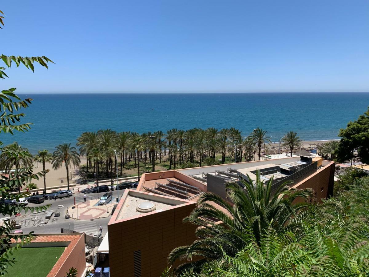 El Cortijuelo. Magnificent Triplex Terraced House With Rooftop Of 18M2, Overlooking The Sea. Parking Торремолинос Экстерьер фото
